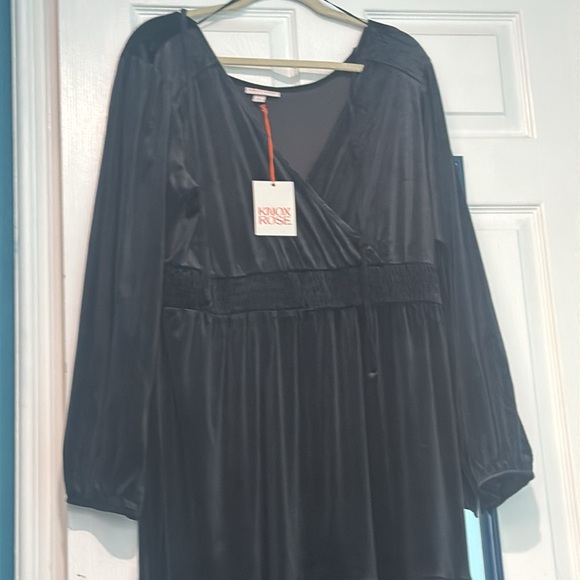 Knox Rose velvet dress - Picture 2 of 2